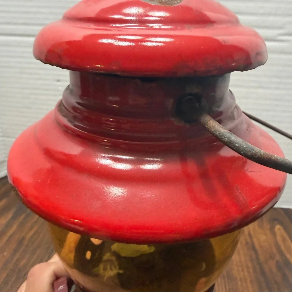 Vintage Coleman 200A Lantern Red Single Mantle Amber Pyrex Globe USA Made AS IS